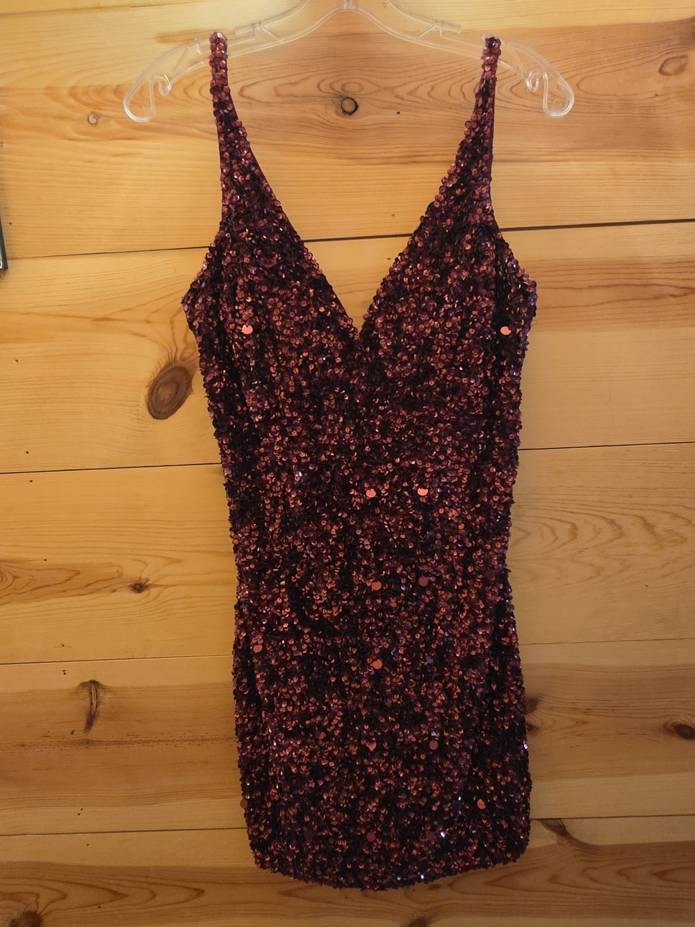 Sherri Hill Burgundy Sequin V-Neck Mini Dress - Picture 5 of 6